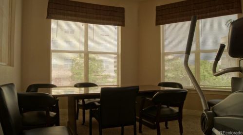 9039 Panorama Cir, Englewood CO  80112-3567 exterior