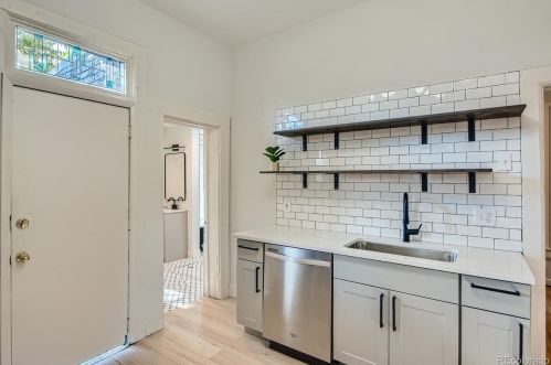 1046 Kalamath St, Denver CO  80204-3949 exterior