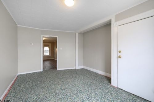 257 23rd St, Paterson, NJ 07514-2210