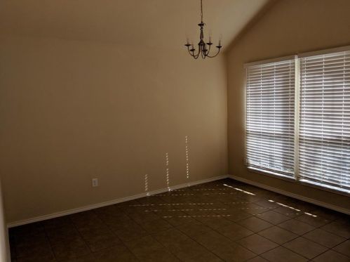 2562 Riverway Dr, Conroe TX  77304-2931 exterior