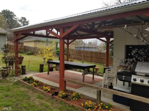 1520 Rena Ct, Conyers GA  30012-3510 exterior