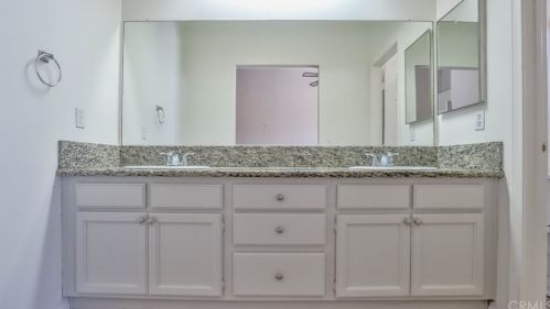 1128 Cloverdale St, Riverside CA  92501-1540 exterior