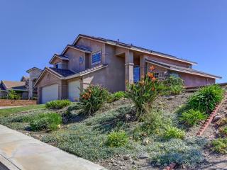 4913 Edmonton St, Fontana, CA 92336-0695