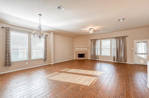 2514 Amy Lee Dr, Conroe TX  77304-5003 exterior