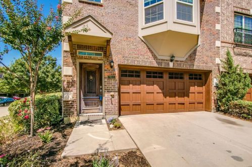 7811 Liverpool Ln, Irving TX  75063-3506 exterior