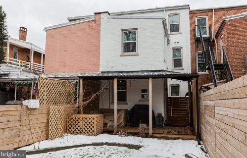 554 Spruce St, Lancaster PA  17603-3353 exterior