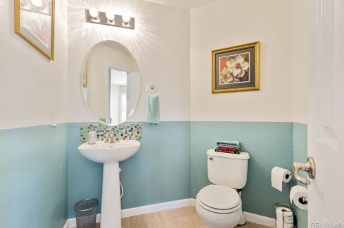 7524 Quatar Way, Aurora CO 80016-7134 exterior