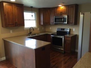 9925 Buckhaven Ct, Lake Camelot, IL 61547-9542