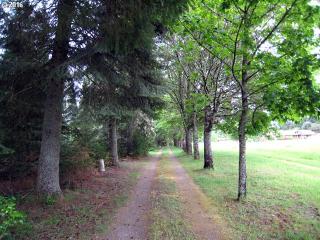 20978 Springwater Rd, Estacada OR  97023-8605 exterior