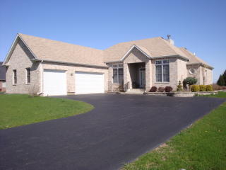 340 North St, Somonauk, IL 60552-3193