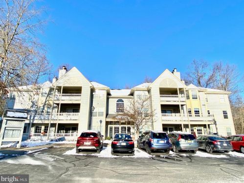 111 Biscayne Ct, Princeton, NJ 08540-7803