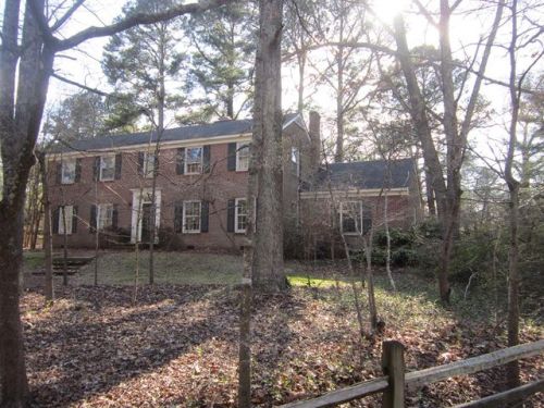 151 Mcfarland Rd, Enfield, NC 27823-1350