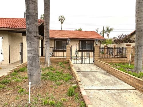 6055 Scheelite St, Riverside, CA 92509-5050