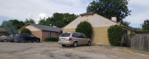 3001 Las Vegas Trl, Fort Worth, TX 76116-3300