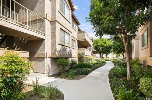 1518 Spruce St, Placentia, CA 92870-7433