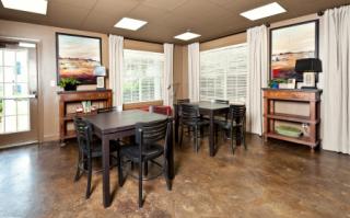 2550 Cumberland Blvd, Smyrna GA  30080-2800 exterior