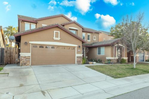 9320 Sierra Spring Way, Elk Grove, CA 95624-3981