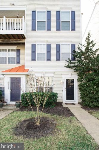 8179 Halley Ct, Lorton, VA 22079-2907