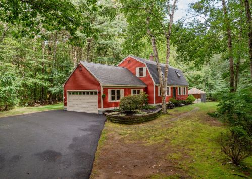 35 Emerson Dr, Wells, ME 04090-4954