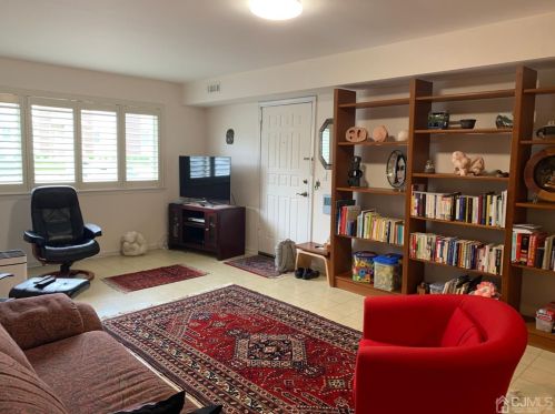 209 Mandon Ct, Princeton NJ  08540-9549 exterior