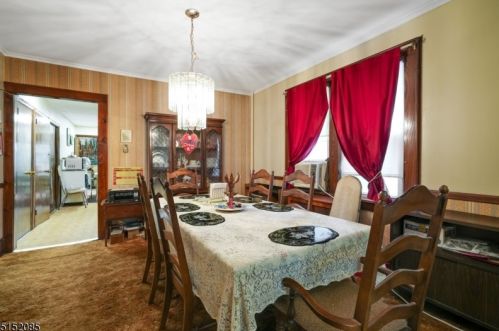 26 Van Ness Ter, Maplewood NJ 07040-3324 exterior