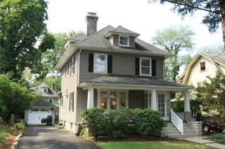 24 Ethelbert Pl, Ridgewood, NJ 07450-4229