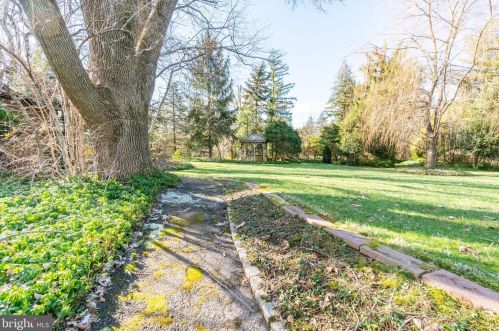 36 Nelson Ridge Rd, Princeton NJ  08540-7436 exterior