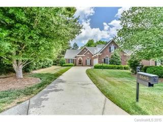 8605 Devonshire Dr, Huntersville, NC 28078-5838