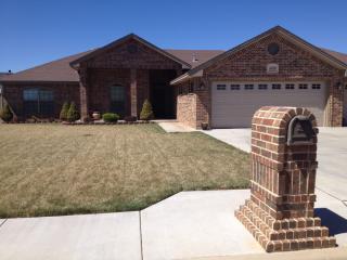 4320 Springwood Dr, Clovis, NM 88101-9535