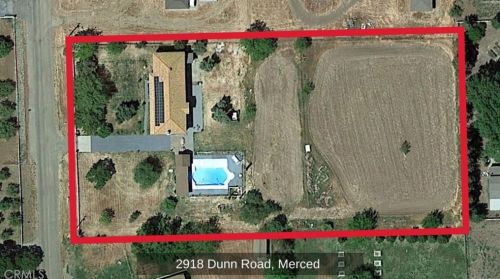 2918 Dunn Rd, Merced, CA 95340-9356
