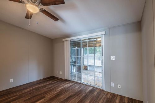 16287 Wrangler Ave, Conroe TX  77302-5468 exterior