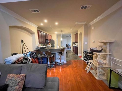 436 Fuente, Irving TX  75039-3408 exterior