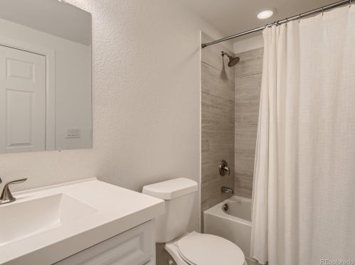 1022 Spruce St, Denver CO  80230-7094 exterior