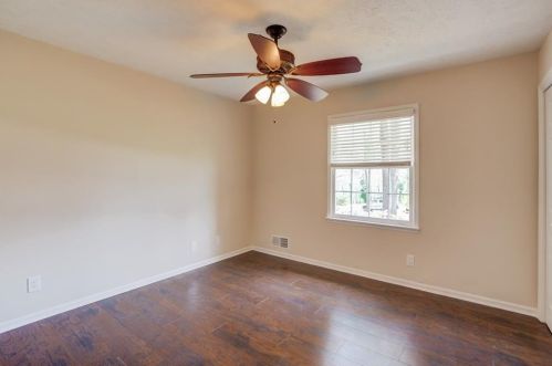 2570 Lake Capri Rd, Conyers GA  30012-3342 exterior