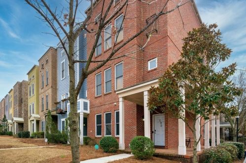 790 Liberty Commons Dr, Atlanta, GA 30314-3653