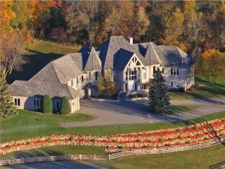 2380 Hollybush Rd, Corcoran, MN 55340