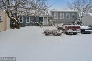 9509 Country Roads Ln, Manassas, VA 20112-2775