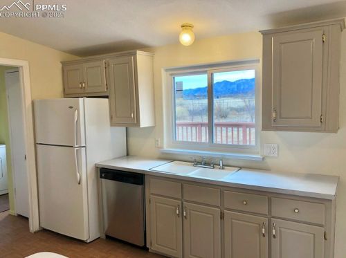 403 Highland Ave, Florence CO 81226-9596 exterior