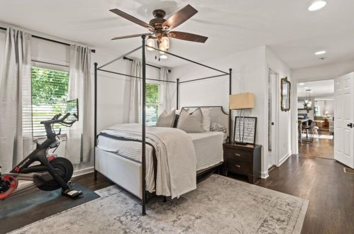 1502 Fama Dr, Atlanta GA  30329-3309 exterior