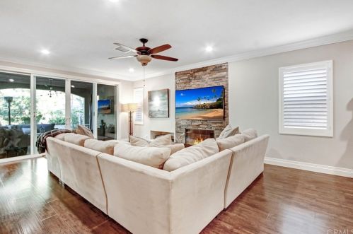 8730 Foxhollow Dr, Anaheim CA  92808-1674 exterior