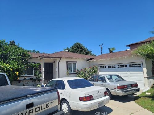 15309 Wiemer Ave, Paramount, CA 90723-4458