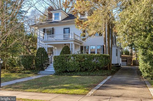 4 Evelyn Pl, Princeton, NJ 08540-3818