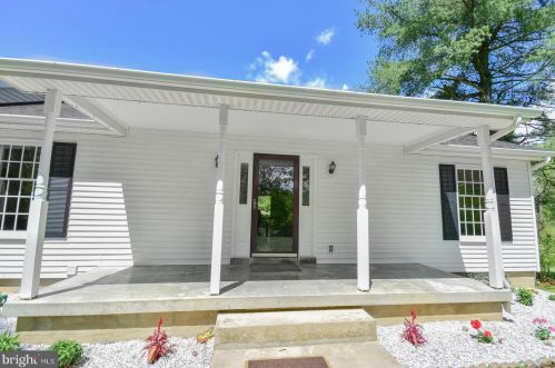 3943 Swinging Bridge Rd, Hedgesville, WV 25427-5644