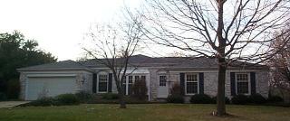 122 Balmoral Ct, Beverly Manor, IL 61571-9502
