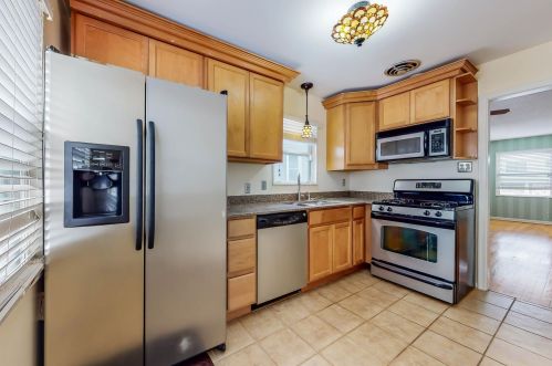 4261 Ottawa Ave, Minneapolis, MN 55416-3251