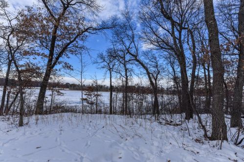12817 Mountain Ash Dr, Brainerd, MN 56425-8385