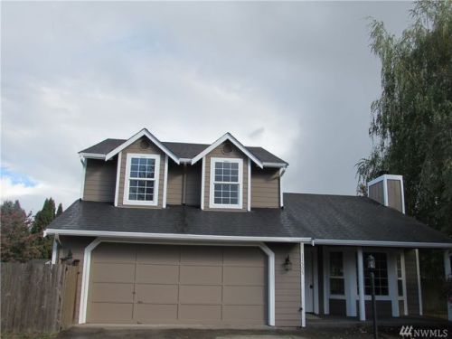 11505 232nd Avenue Ct, Buckley, WA 98321-9377