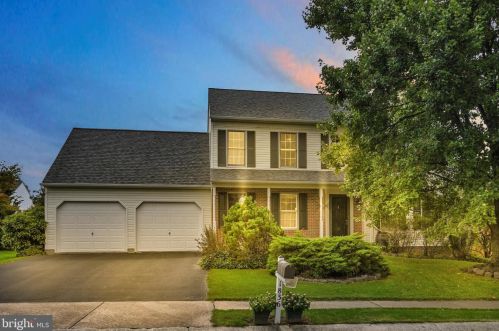 1836 Timothy Ln, Lancaster, PA 17602-4167