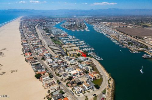 145 San Clemente Ave, Oxnard, CA 93035-4350