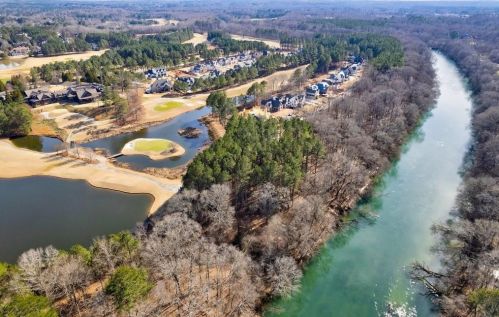628 Crescent River Pass, Suwanee GA  30024 exterior